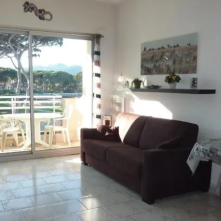 Bona, Vue Hippodrome Et Mer, Clim Apartment *